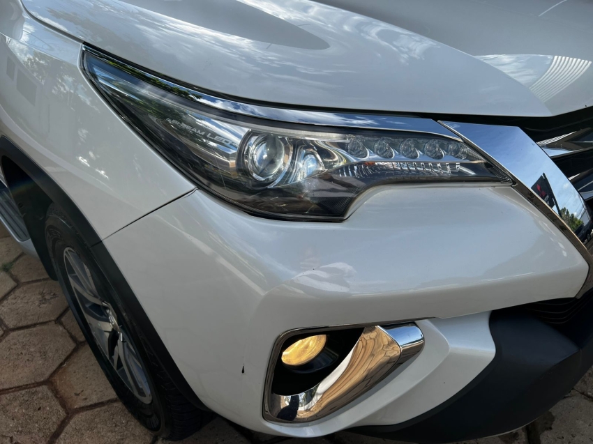 toyota hilux sw4 2.8 srx 4x4 7 lugares 16v turbo intercooler diesel 4p automatico 20173