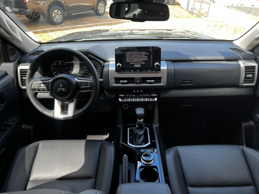 mitsubishi triton 2.4 biturbo diesel cd hpe-s 4x4 automatico 4p 202616