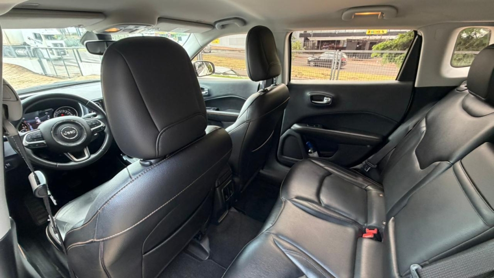 jeep compass limited diesel13