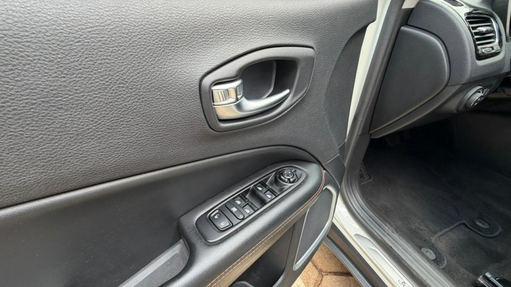 jeep compass limited diesel19