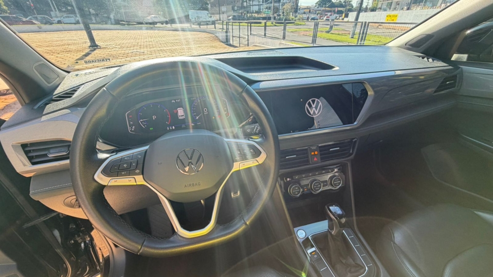 volkswagen taos 1.4 250 tsi total flex highline automatico 4p 202219