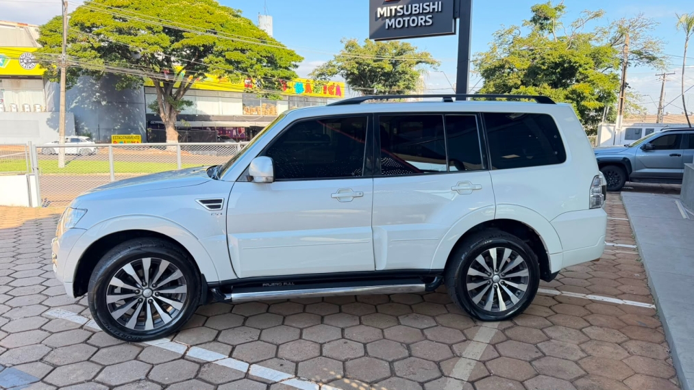 mitsubishi pajero full 3.2 hpe 4x4 16v turbo intercooler diesel 4p automatico 20195