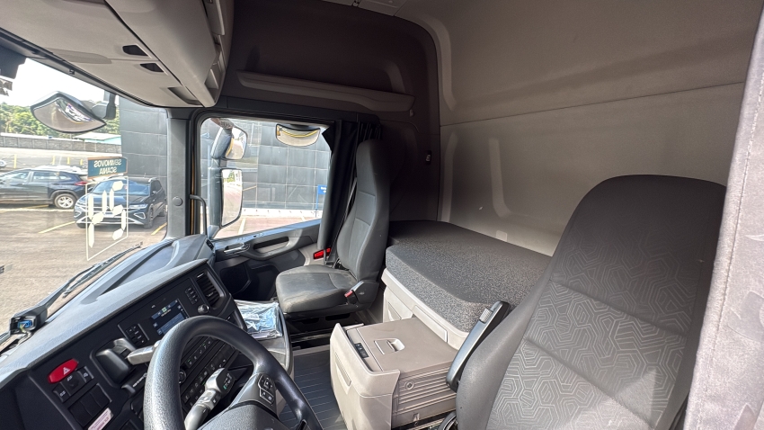 scania r 450 6x2 2024/20244