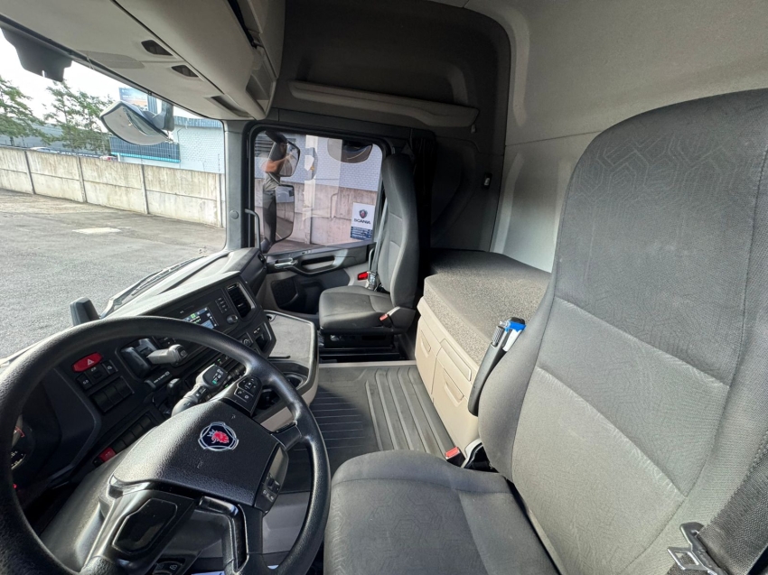 scania r 450 6x2 2024/202428