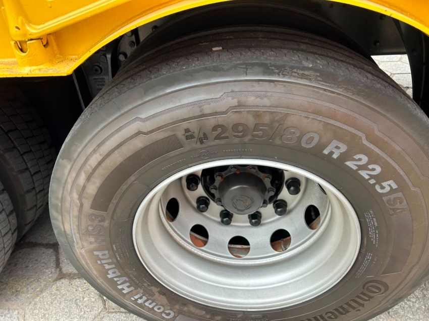 scania p320 b8x2 2024/202516