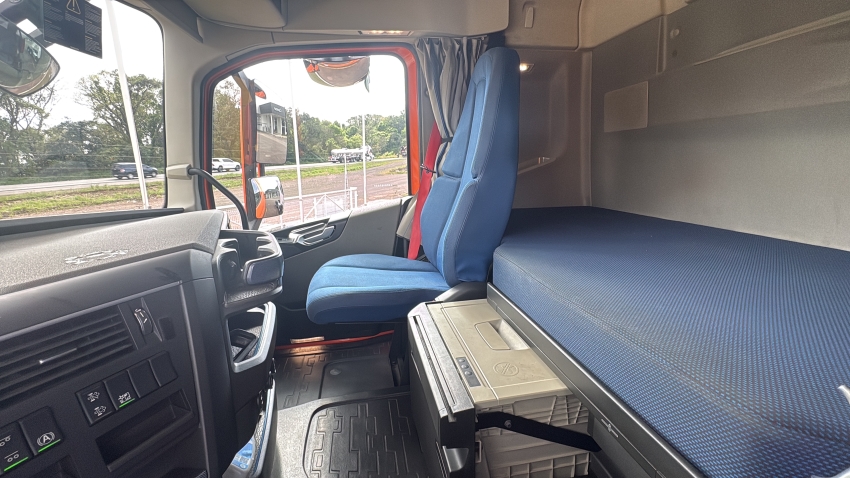 volvo fh460 6x2 2025/202512