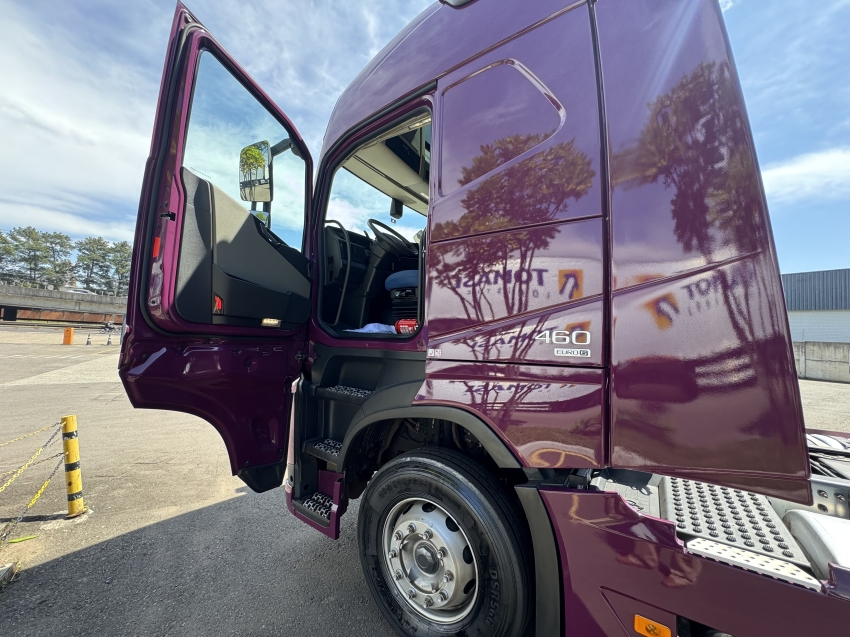 volvo fh460 6x2 2024/20253