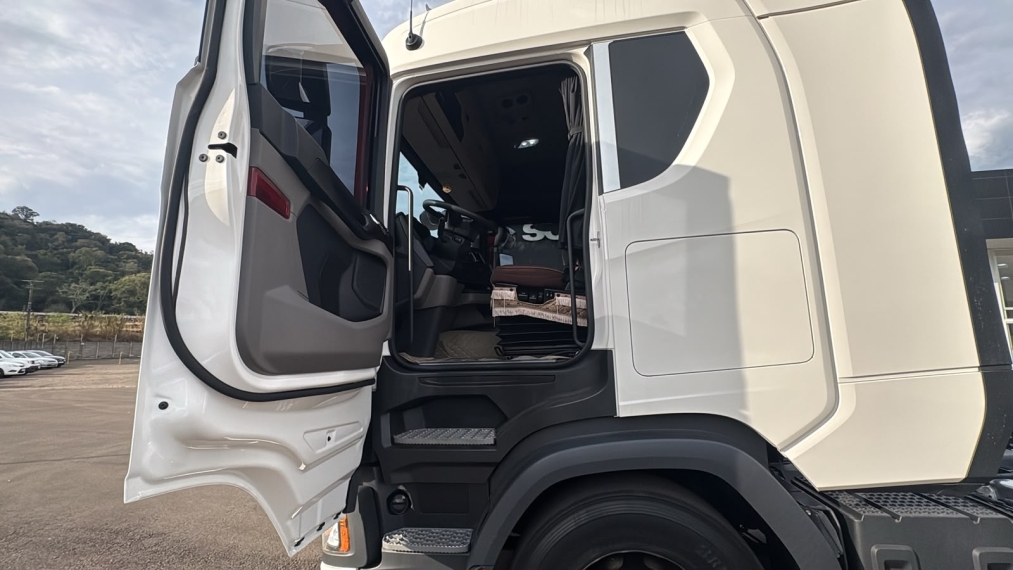 scania r 460 super 6x2 2023/202416