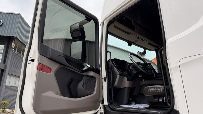 Scania RH560 Super A6X44