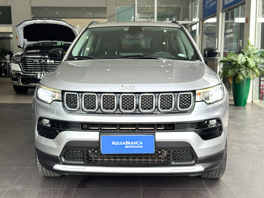 JEEP COMPASS 1.3 T270 TURBO FLEX LONGITUDE AT6 3