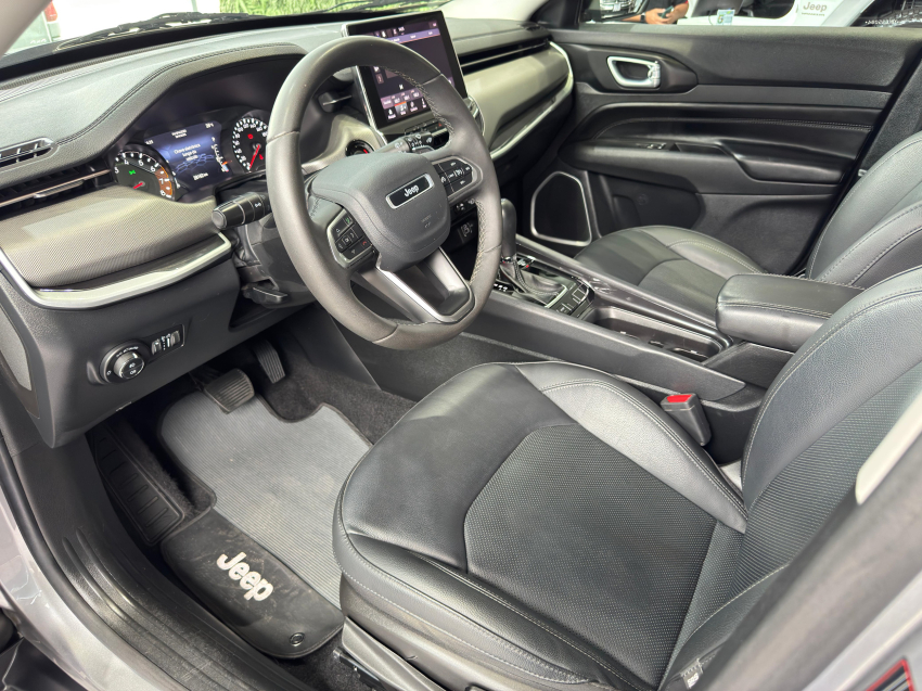 JEEP COMPASS 1.3 T270 TURBO FLEX LONGITUDE AT6 14