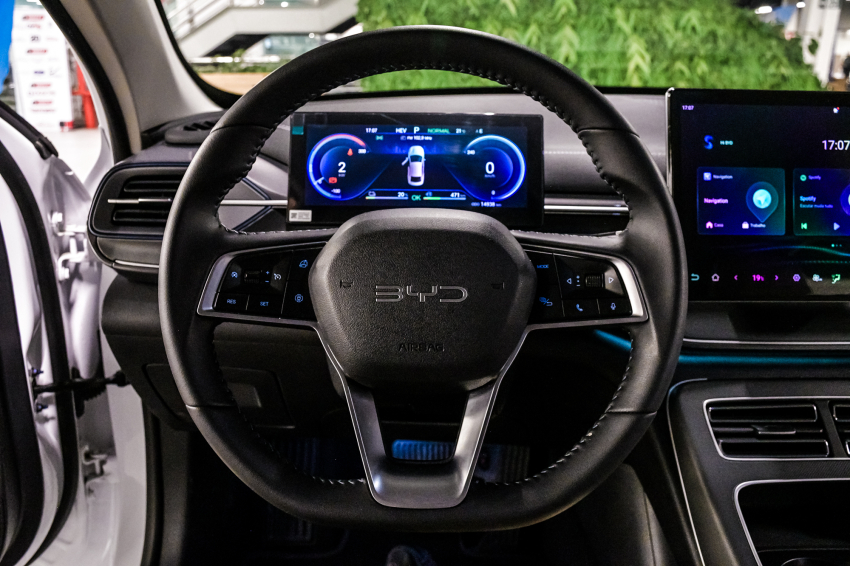 BYD KING 1.5 DM-I PHEV GS AUTOMÁTICO 14