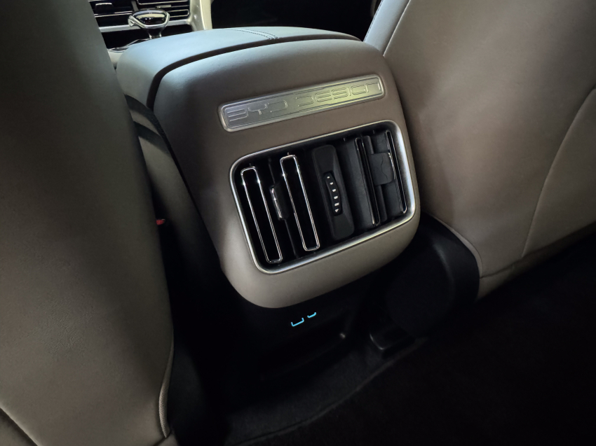 BYD SONG PRO 1.5 DM-I HÍBRIDO GS AUTOMÁTICO 28