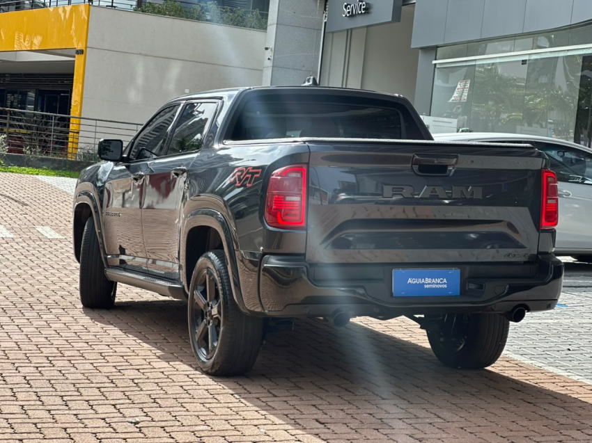 Ram RAMPAGE 2.0 HURRICANE 4 TURBO GASOLINA R/T 4X4 AUTOMÁTICO 8