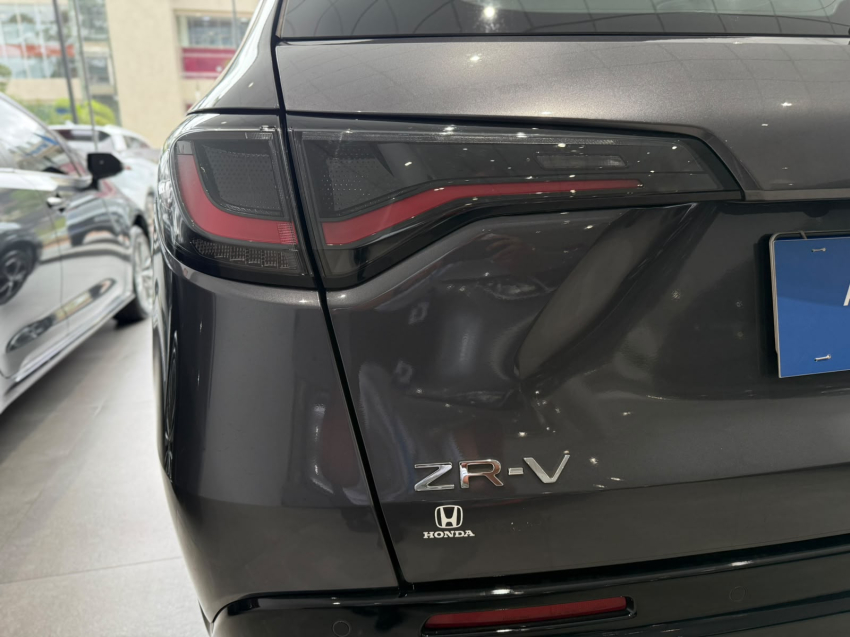 Honda ZR-V 2.0 i-VTEC GASOLINA TOURING CVT 8