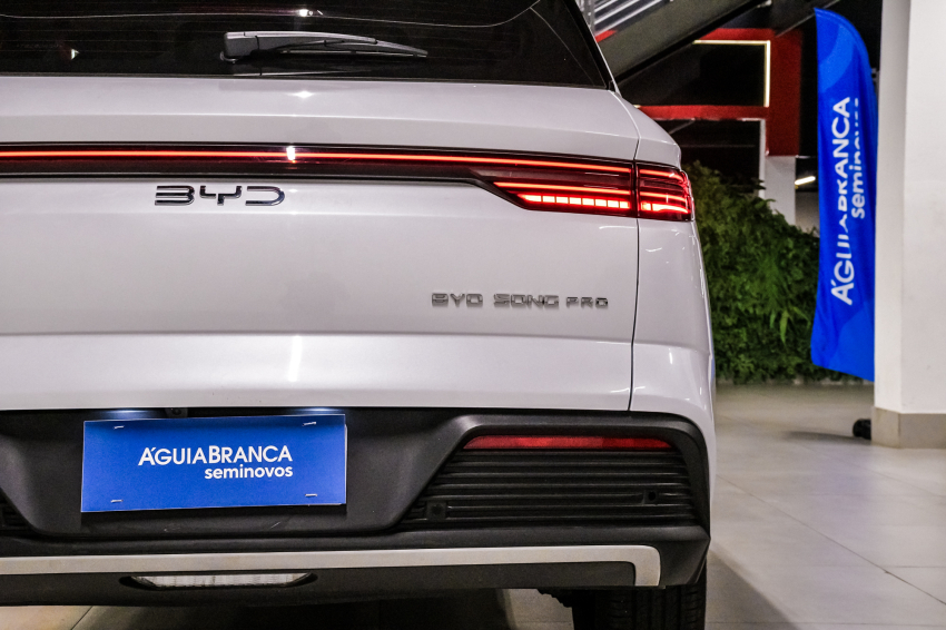 BYD SONG PRO 1.5 DM-I HÍBRIDO GL AUTOMÁTICO 8
