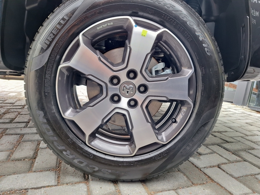 rampage laramie 2.2 diesel 25/25.