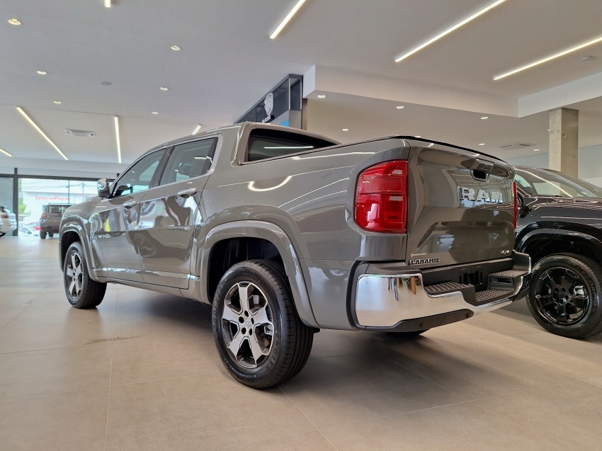 rampage laramie 2.2 diesel 25/25