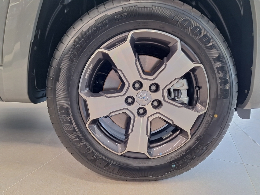 rampage laramie 2.2 diesel 25/25