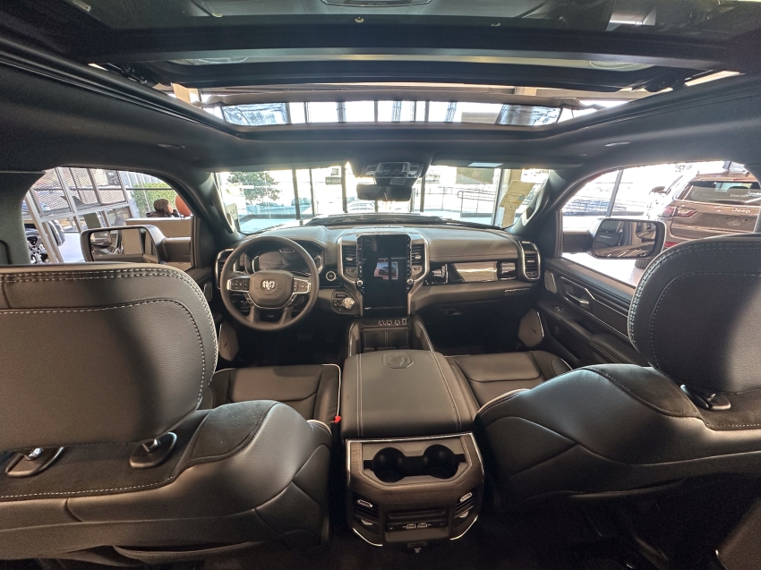 1500 laramie night edition 2025 1500 laramie night edition 2025