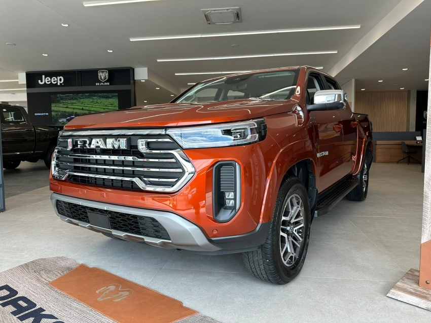 dakota laramie 2.2 diesel 2026