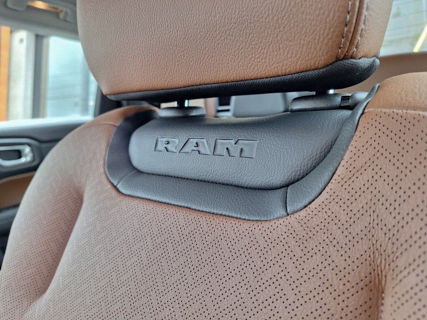 rampage laramie 2.2 diesel 202610