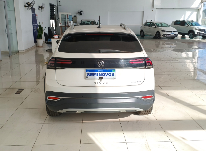volkswagen nivus 1.0 200 tsi total flex highline automatico 4p 2022