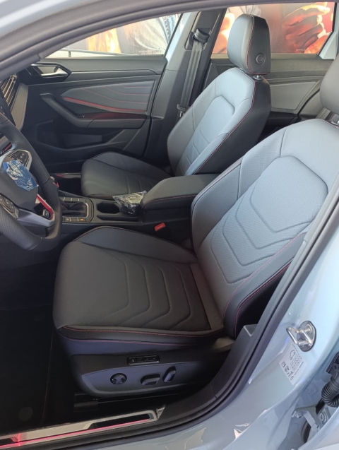 JETTA GLI 2026 CINZA GLACIAL PRONTA ENTREGA3