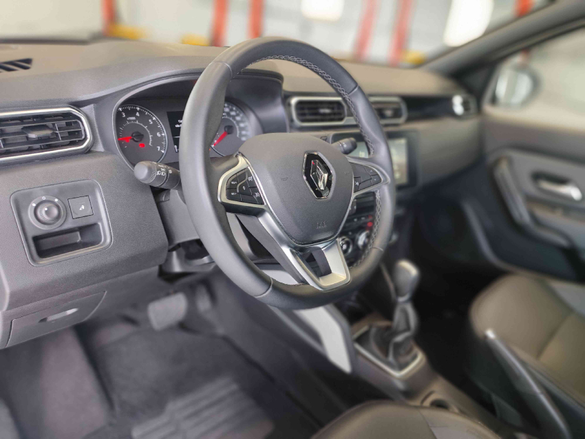 renault duster 1.3 tce flex iconic x-tronic 2023