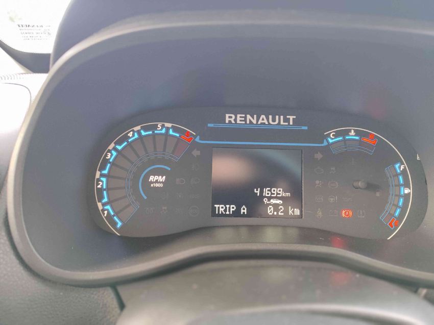 renault kwid 1.0 12v sce flex zen manual 2024