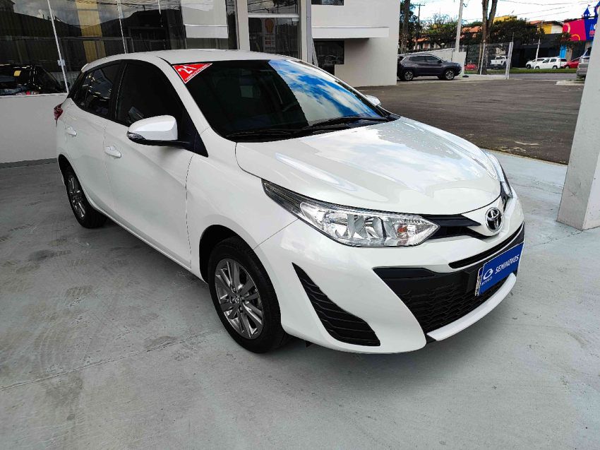 toyota yaris 1.5 16v flex xl plus connect multidrive 4p automatico 2021