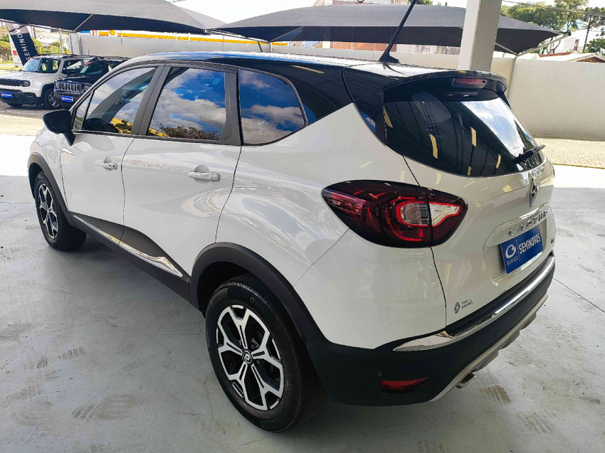 renault captur 1.3 tce flex iconic x-tronic 4p automatico 2022