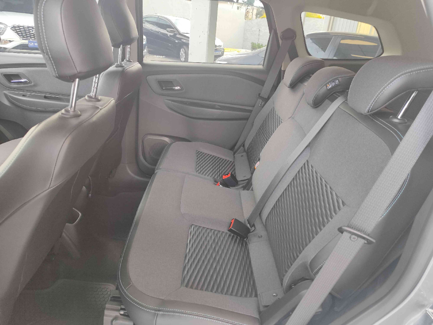 chevrolet spin 1.8 activ 8v flex 4p automatico 2023