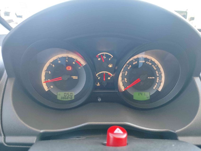 ford fiesta 1.6 rocam se sedan 8v flex 4p manual 2014