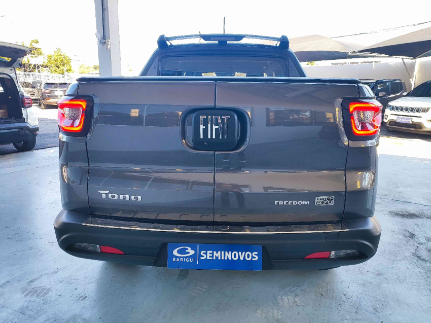 fiat toro 1.3 turbo 270 flex freedom at6 4p automatico 2025