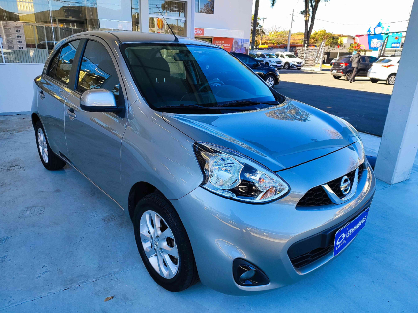 nissan march 1.6 sv 16v flexstart 4p xtronic flex automatico 2020