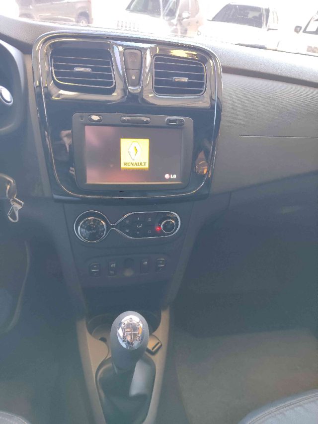 renault sandero 1.6 stepway 8v flex 4p manual 2015