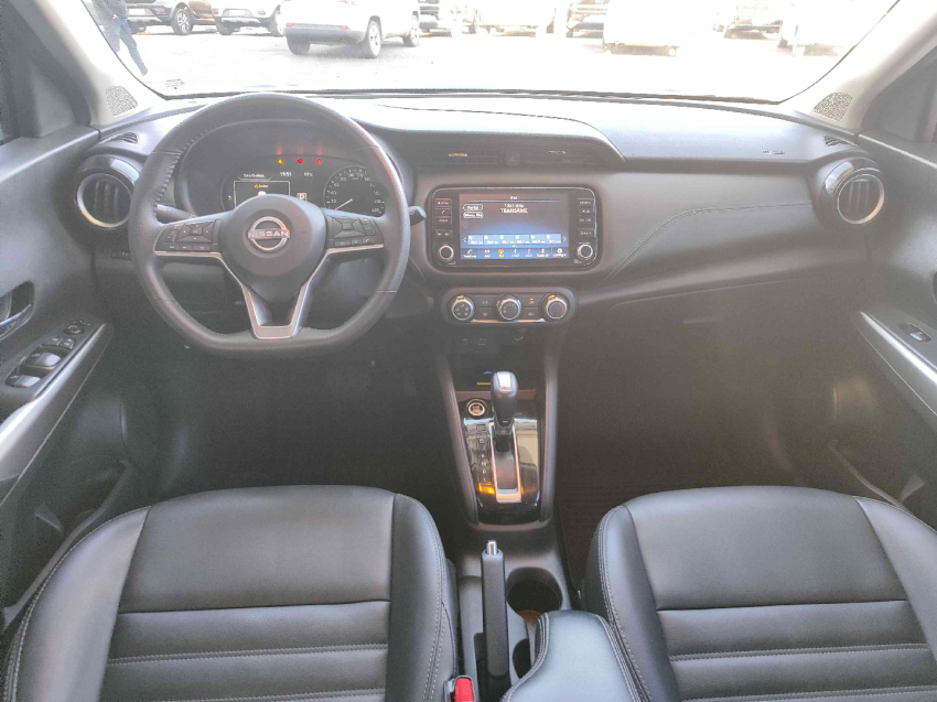 nissan kicks 1.6 16v flexstart advance xtronic flex 4p automatico 2024