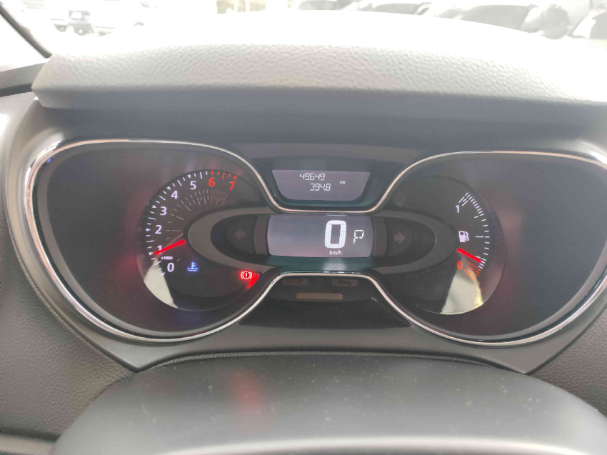renault captur 1.6 16v sce flex life x-tronic 4p automatico 2019