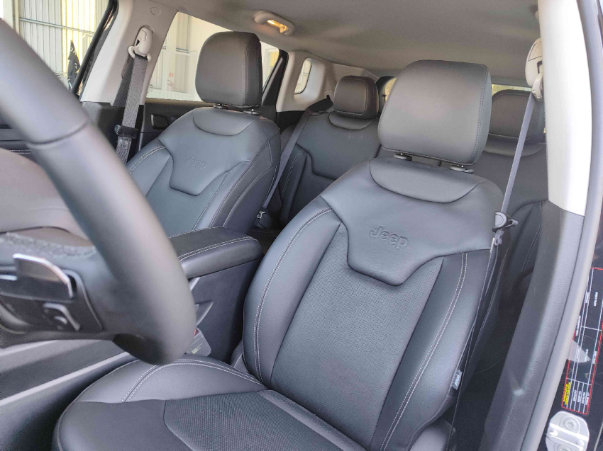 jeep compass 1.3 16v flex night eagle 4x2 automatico 4p 2025