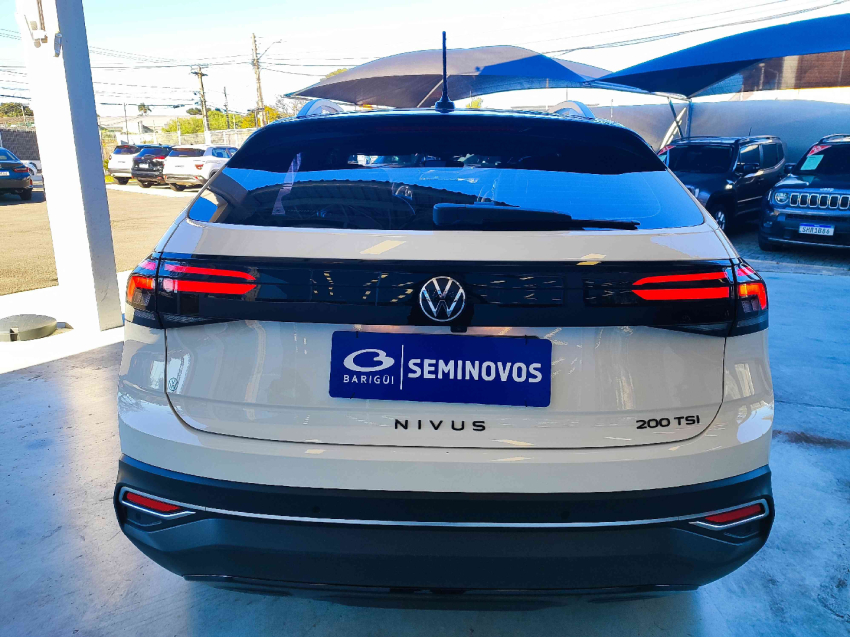 volkswagen nivus 1.0 200 tsi total flex highline automatico 4p 2023