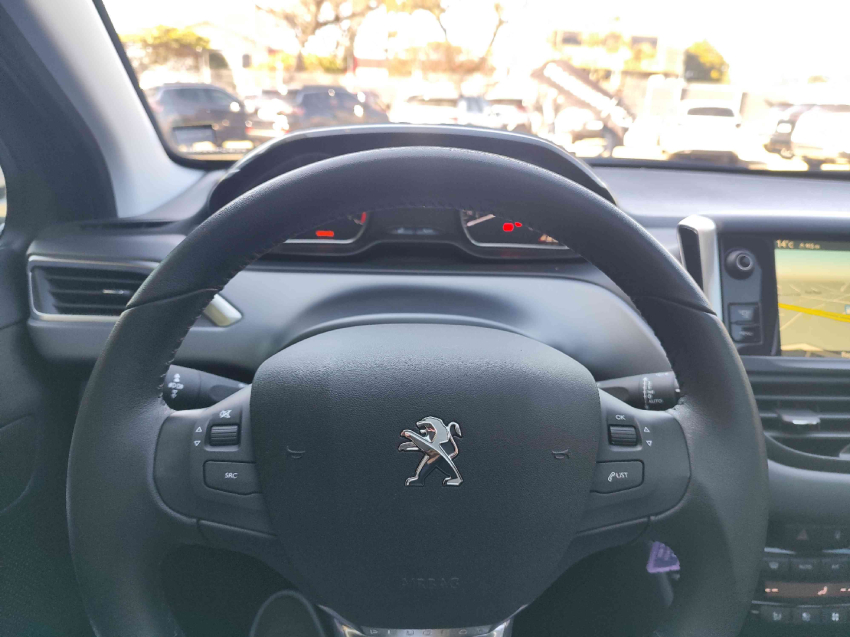 peugeot 208 1.6 griffe 16v flex 4p manual 2014