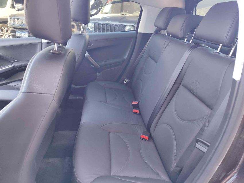 peugeot 208 1.6 griffe 16v flex 4p manual 2014