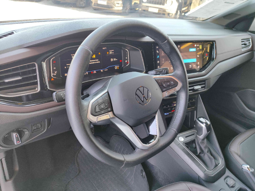 volkswagen virtus 1.0 200 tsi highline automatico flex 4p 2024