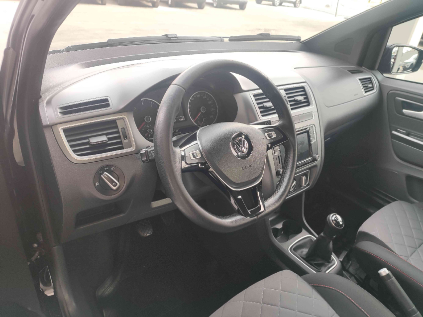 volkswagen fox 1.6 msi total flex xtreme 4p manual 2018