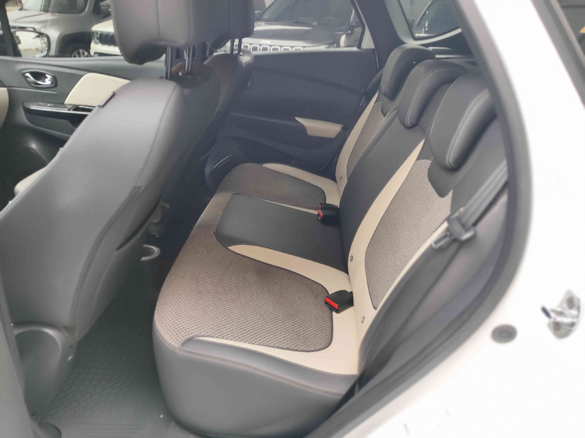 renault captur 1.6 16v sce flex intense x-tronic 4p automatico 2020