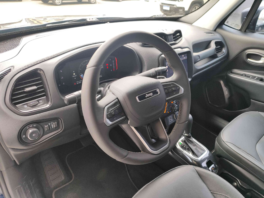 jeep renegade 1.3 t270 turbo flex longitude at6 4p automatico 2022