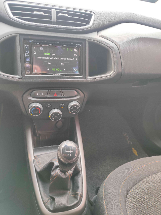 chevrolet onix 1.0 mpfi lt 8v flex 4p manual 2013