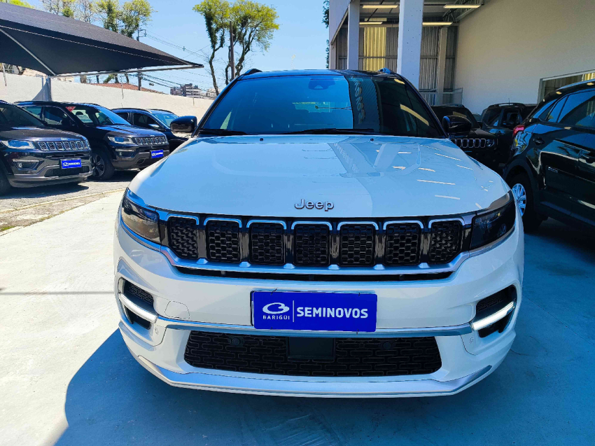 jeep commander 1.3 t270 turbo flex overland at6 2.0 4p automatico 2025