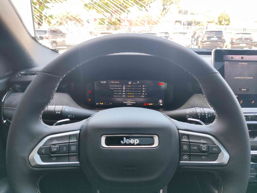 jeep commander 2.0 hurricane 4 turbo gasolina blackhawk at9 4p automatico 2025